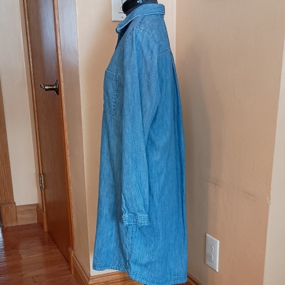 Old Navy Blue Denim Shirt Dress, Sz M, Belt Not Included - Picture 4 of 12
